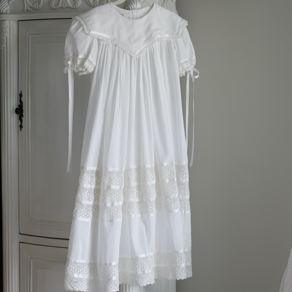 Strasburg Dress ORIGINAL White Heirloom Bella Collection Flower Girl LIKE NEW!! - Picture 7 of 11